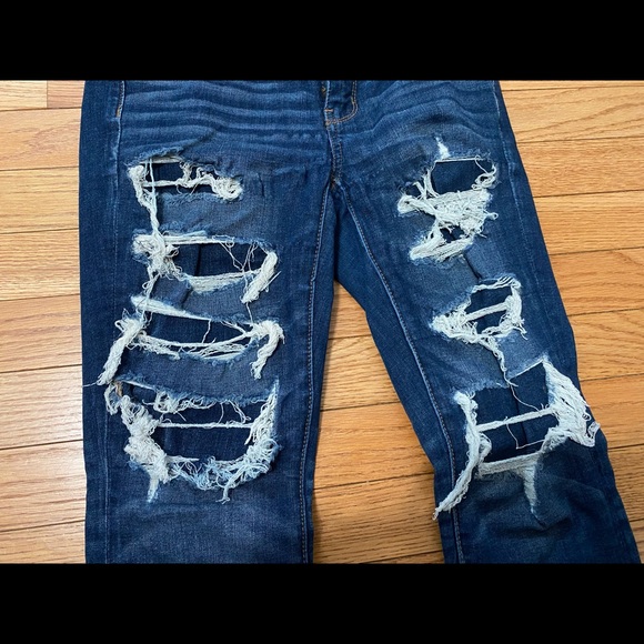 American Eagle Ripped Jeans Size 2 Regular - Picture 3 of 4